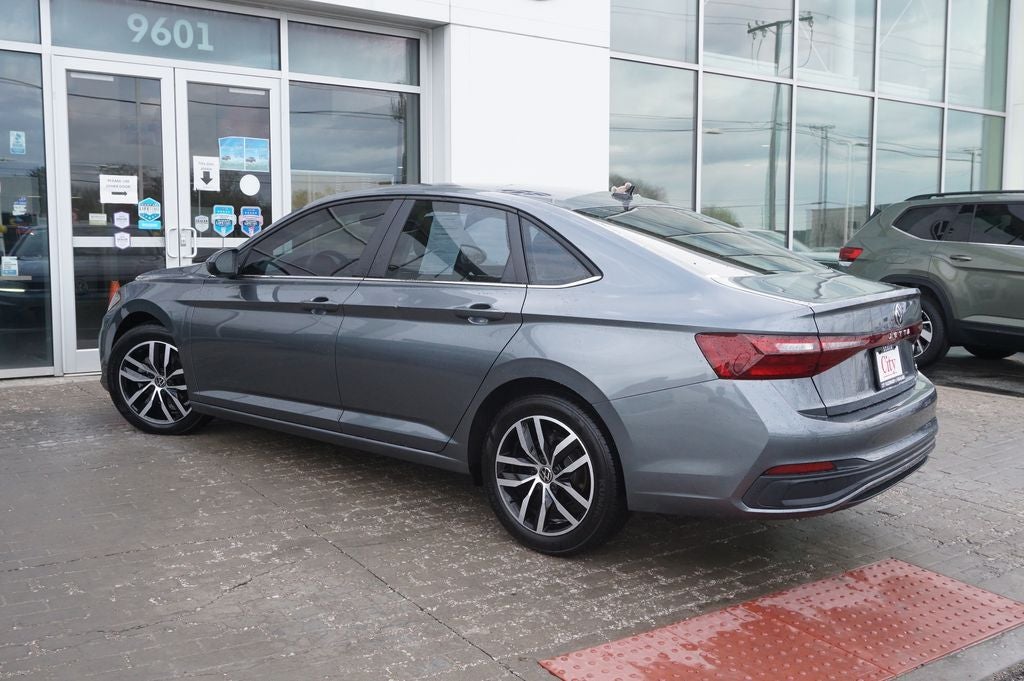 2025 Volkswagen Jetta 1.5T SE