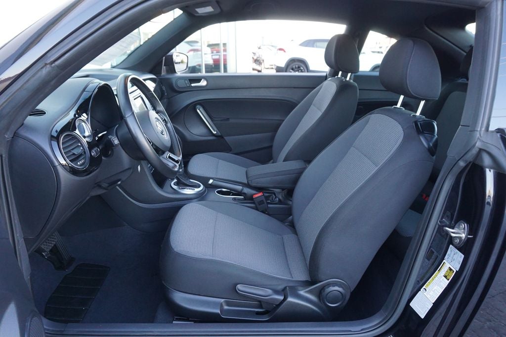 2017 Volkswagen Beetle 1.8T S