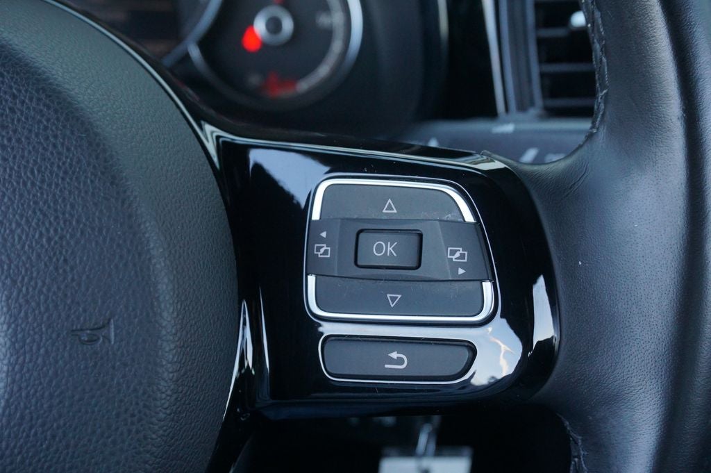 2017 Volkswagen Beetle 1.8T S