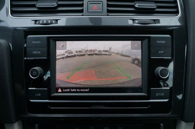 2018 Volkswagen Golf TSI S 4-Door