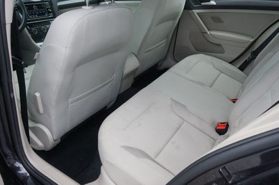 2018 Volkswagen Golf TSI S 4-Door