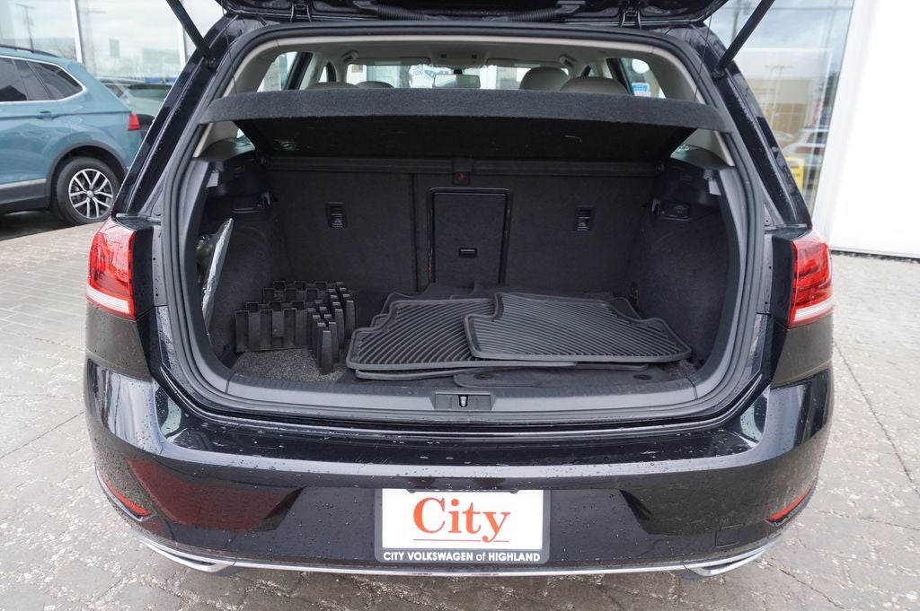 2018 Volkswagen Golf TSI S 4-Door