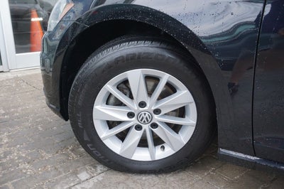 2018 Volkswagen Golf TSI S 4-Door