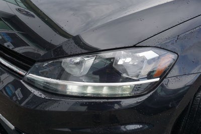 2018 Volkswagen Golf TSI S 4-Door