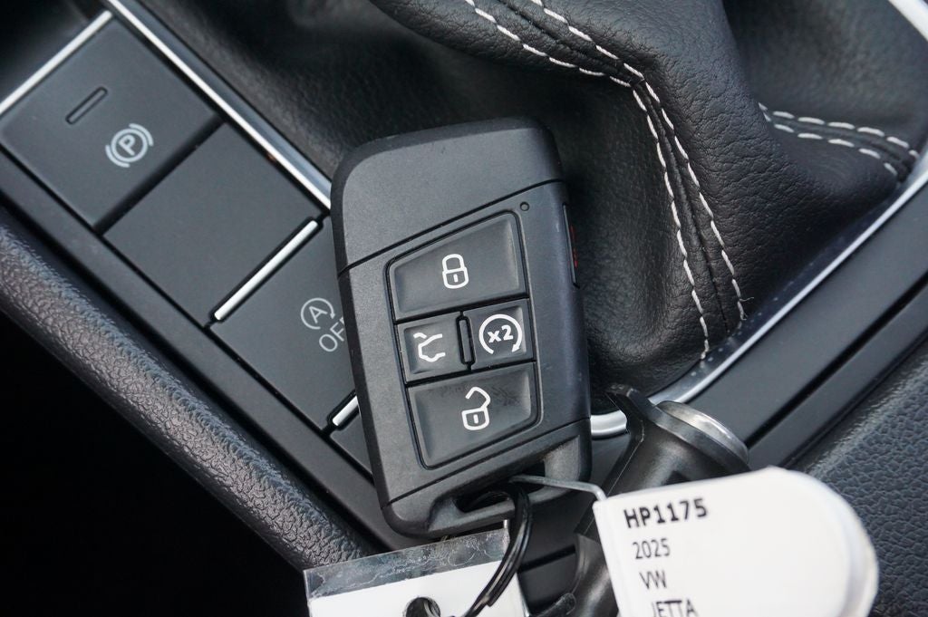 2025 Volkswagen Jetta 1.5T SEL