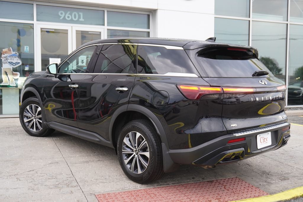 2025 INFINITI QX60 PURE