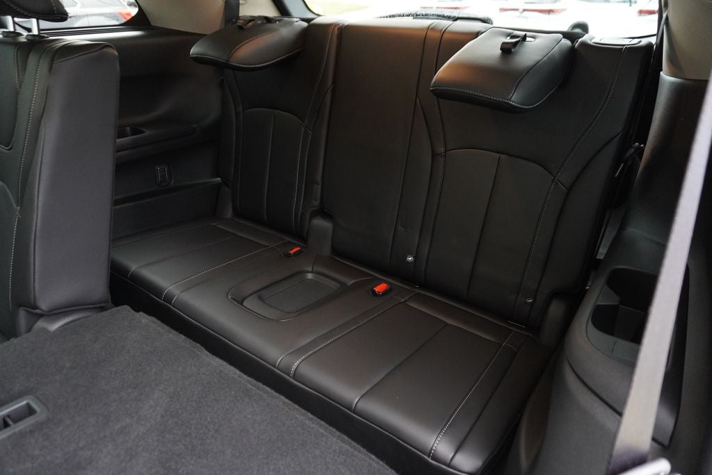 2025 INFINITI QX60 PURE