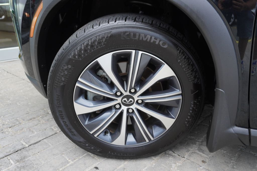 2025 INFINITI QX60 PURE