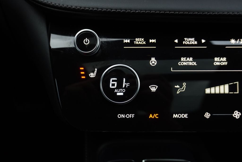 2025 INFINITI QX60 PURE