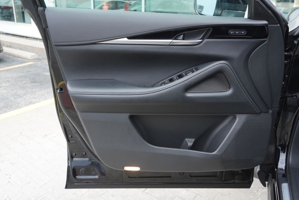 2025 INFINITI QX60 PURE