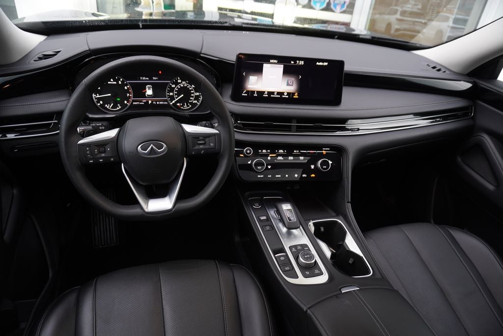 2025 INFINITI QX60 PURE