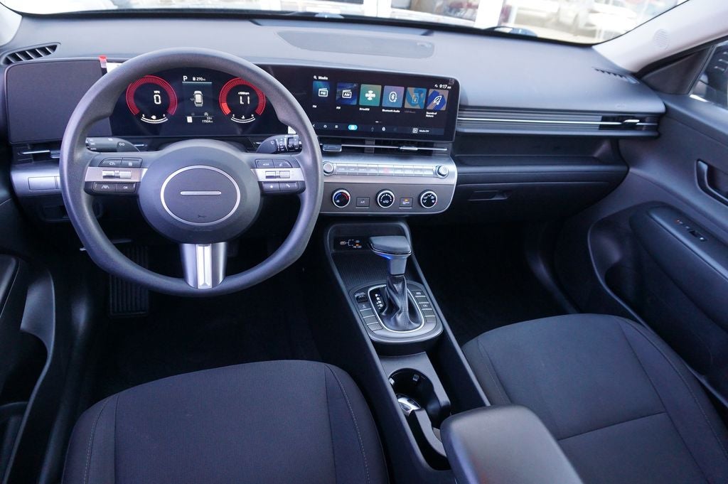 2025 Hyundai Kona SE