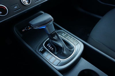 2025 Hyundai Kona SE