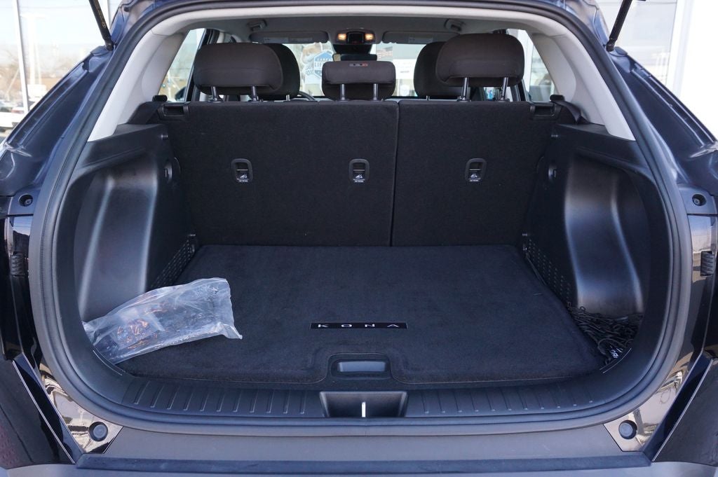 2025 Hyundai Kona SE