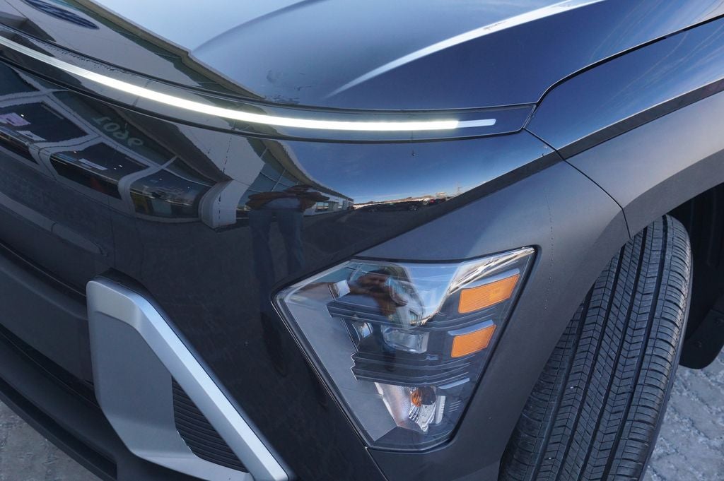 2025 Hyundai Kona SE