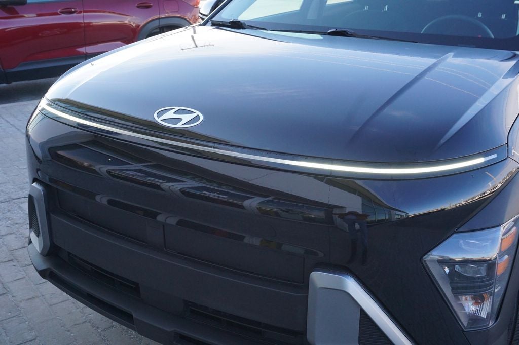 2025 Hyundai Kona SE