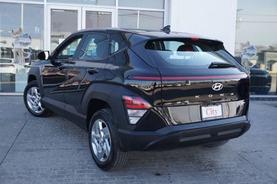 2025 Hyundai Kona SE