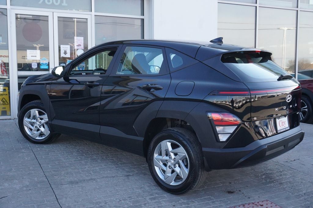 2025 Hyundai Kona SE