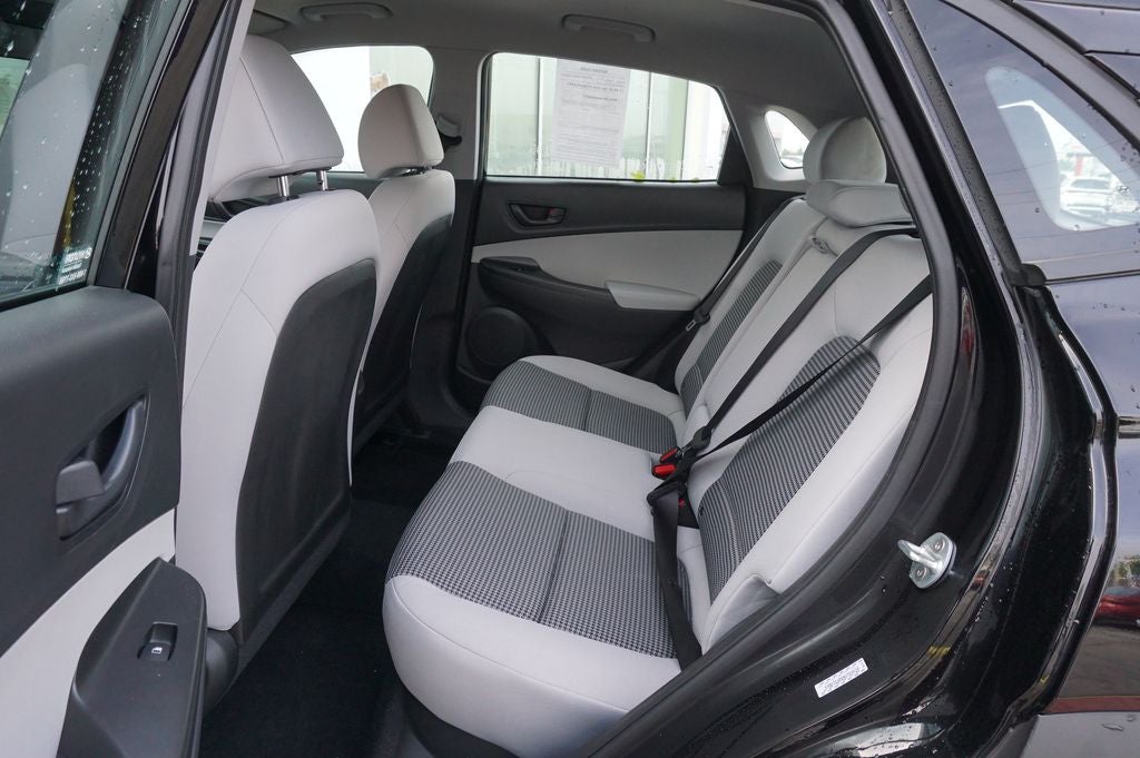 2022 Hyundai Kona SE