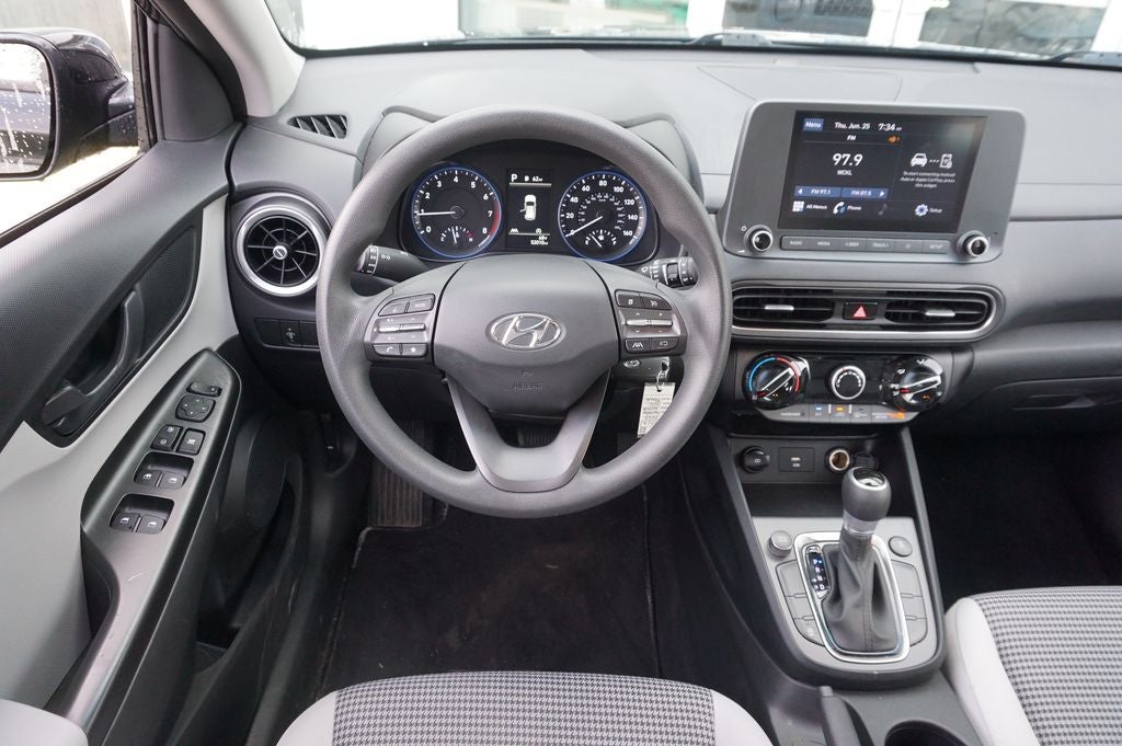 2022 Hyundai Kona SE