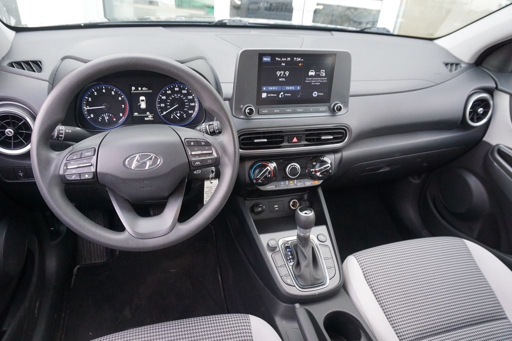 2022 Hyundai Kona SE