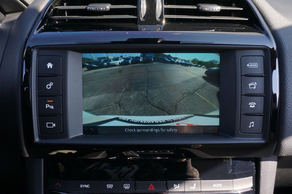 2018 Jaguar F-PACE 25t Premium
