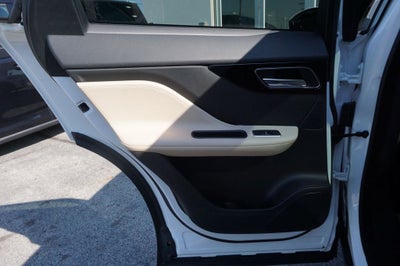 2018 Jaguar F-PACE 25t Premium