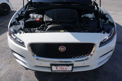 2018 Jaguar F-PACE 25t Premium