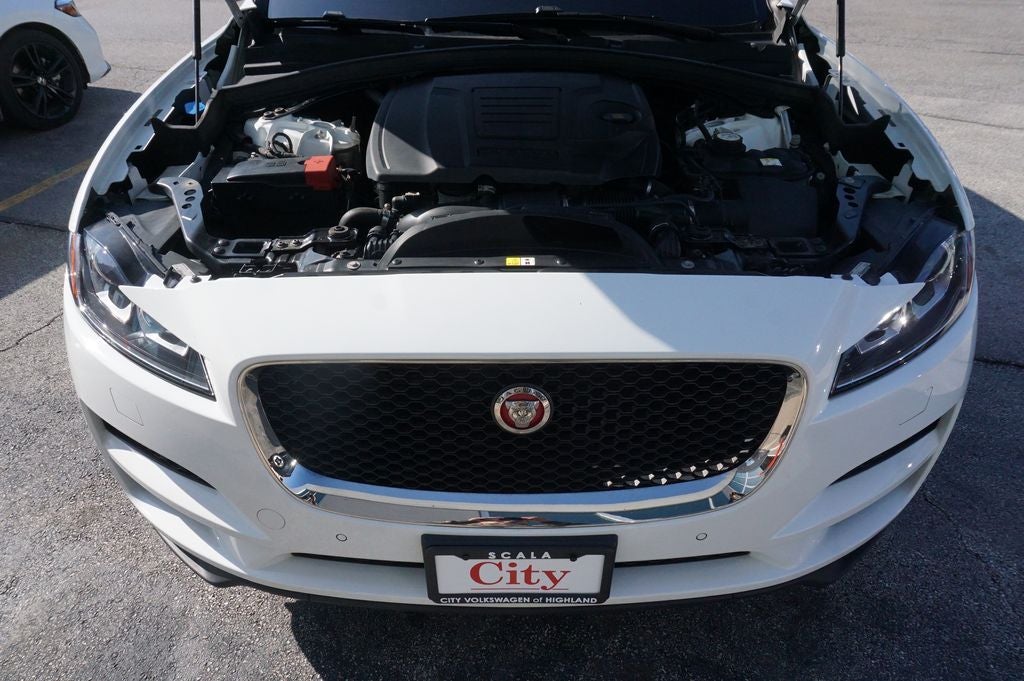 2018 Jaguar F-PACE 25t Premium