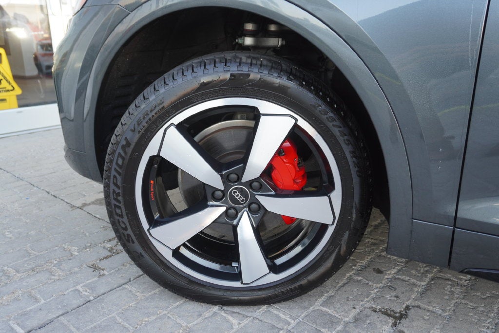 2024 Audi Q5 45 S line Premium quattro