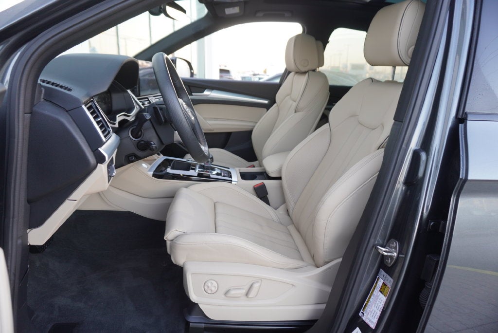 2024 Audi Q5 45 S line Premium quattro