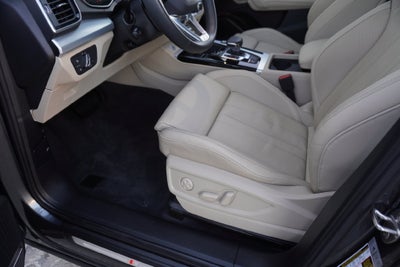 2024 Audi Q5 45 S line Premium quattro