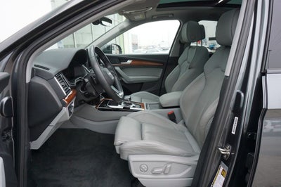 2023 Audi Q5 45 S line Prestige quattro
