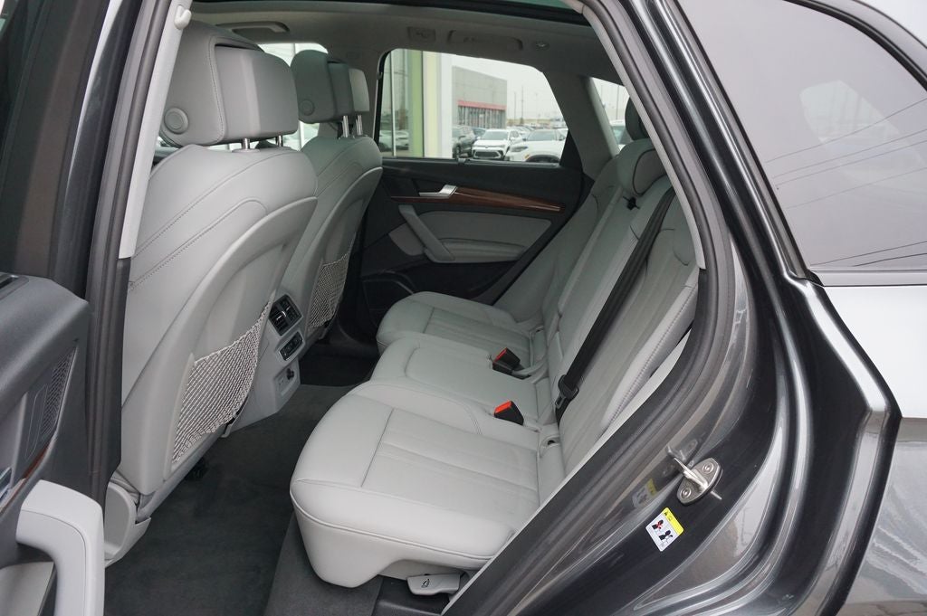 2023 Audi Q5 45 S line Prestige quattro