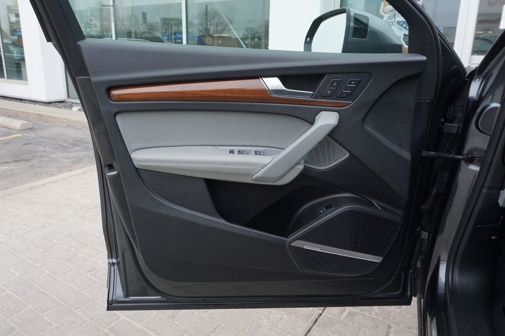 2023 Audi Q5 45 S line Prestige quattro