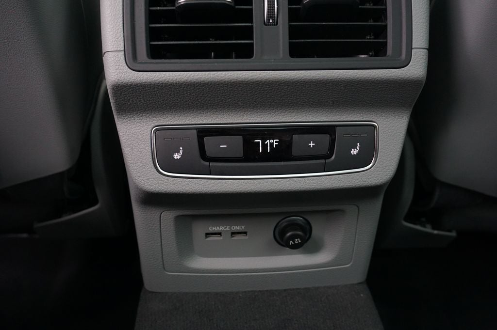 2023 Audi Q5 45 S line Prestige quattro