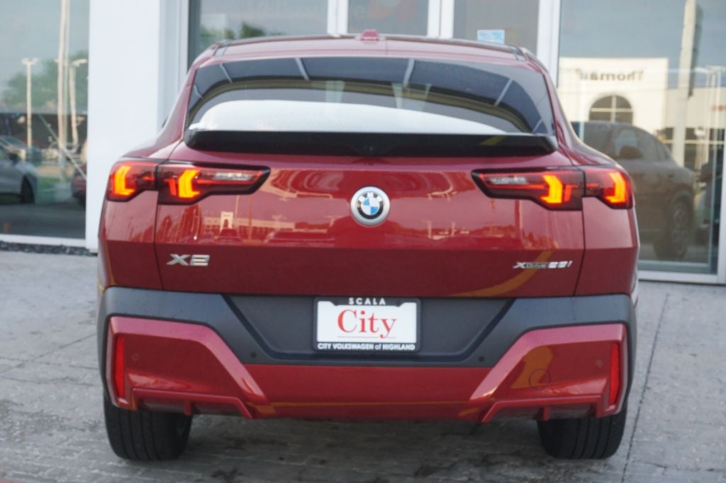 2025 BMW X2 xDrive28i
