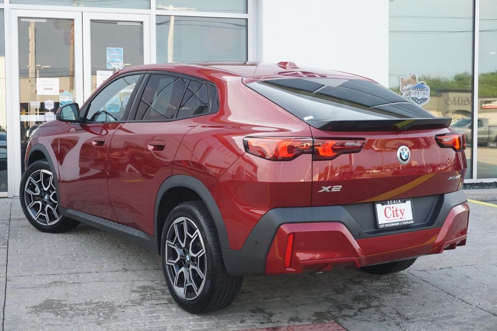 2025 BMW X2 xDrive28i