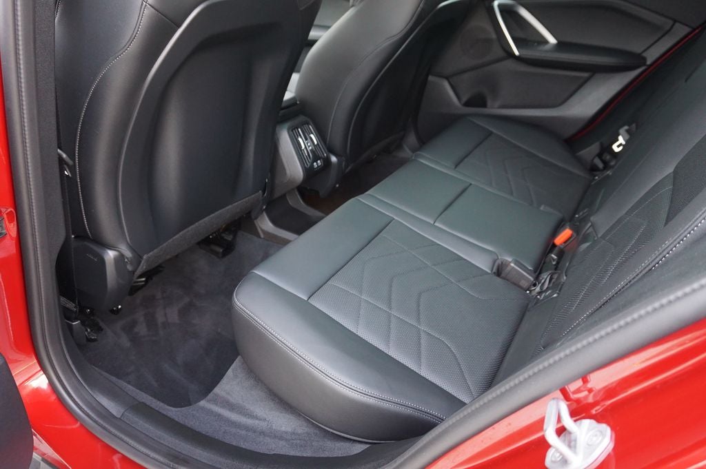 2025 BMW X2 xDrive28i