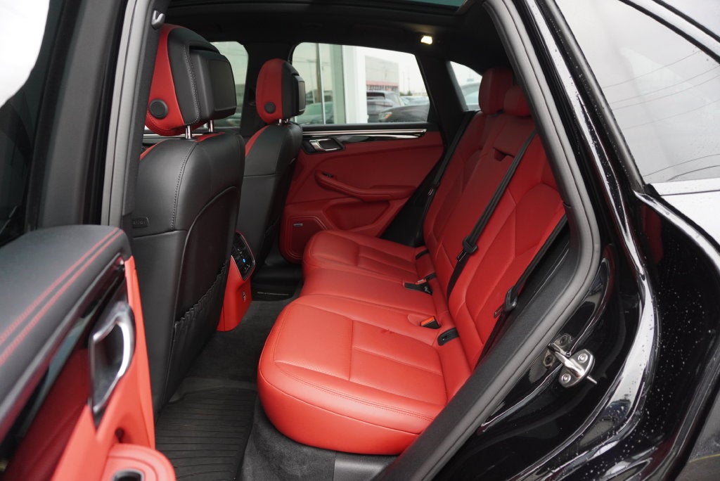 2020 Porsche Macan S