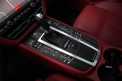 2020 Porsche Macan S
