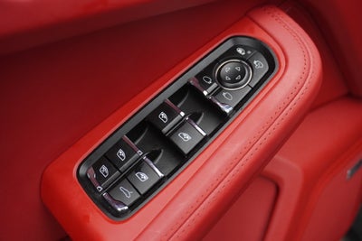 2020 Porsche Macan S