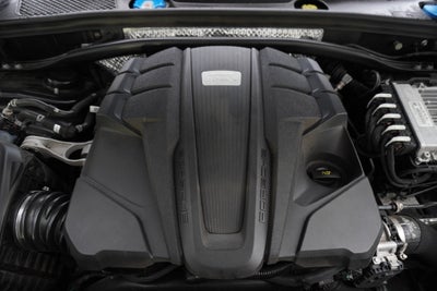 2020 Porsche Macan S