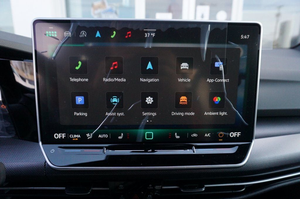 2026 Volkswagen Golf R 2.0T