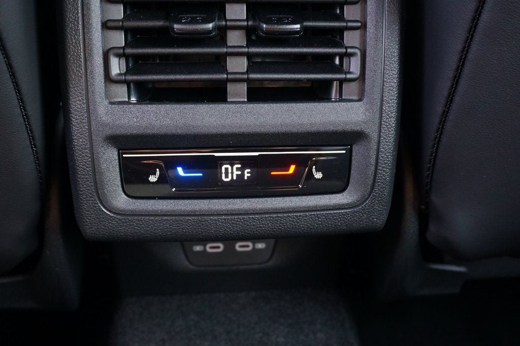 2026 Volkswagen Golf R 2.0T