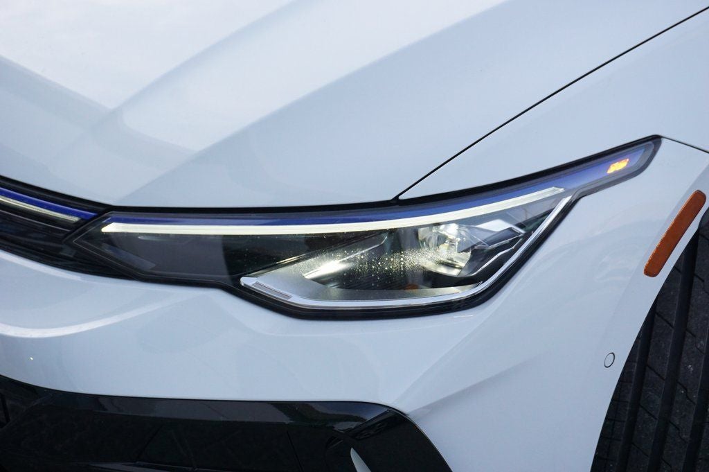 2026 Volkswagen Golf R 2.0T