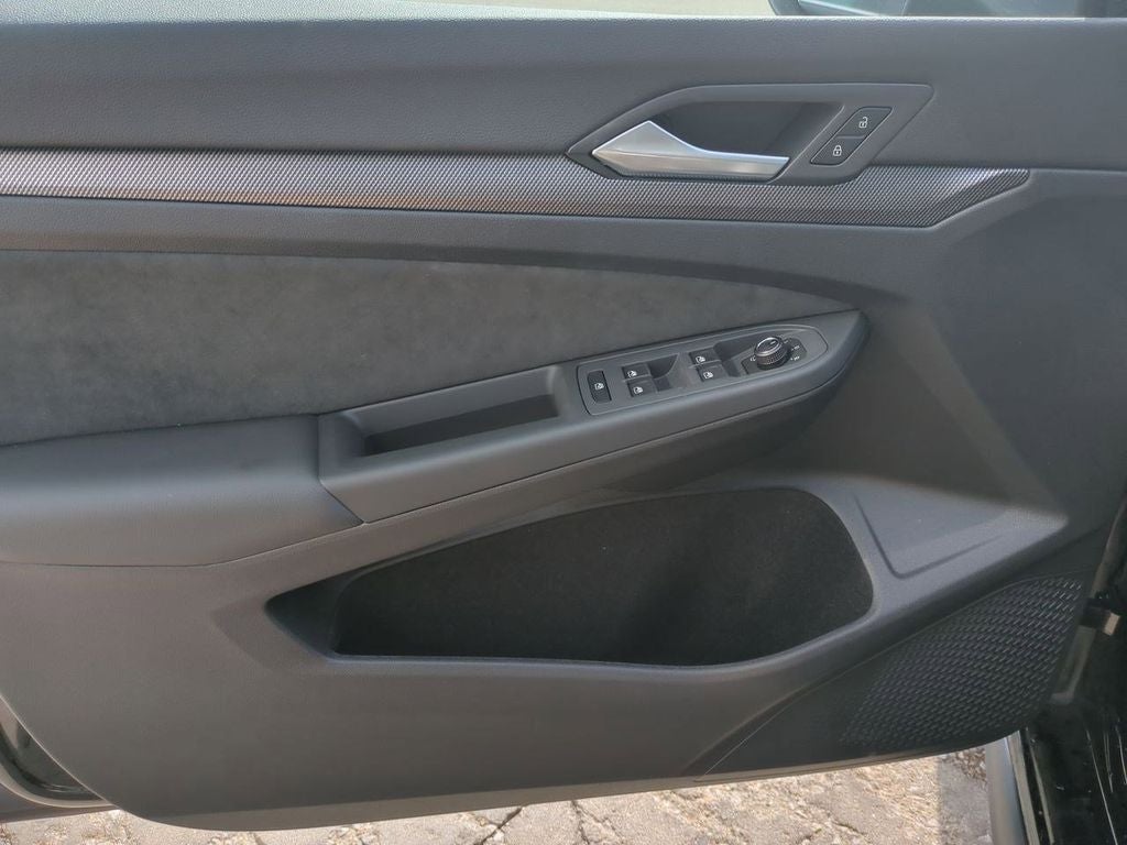 2025 Volkswagen Golf GTI 2.0T SE