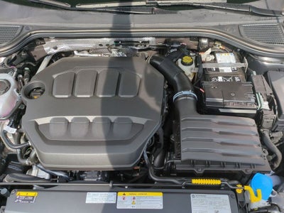 2025 Volkswagen Golf GTI 2.0T SE