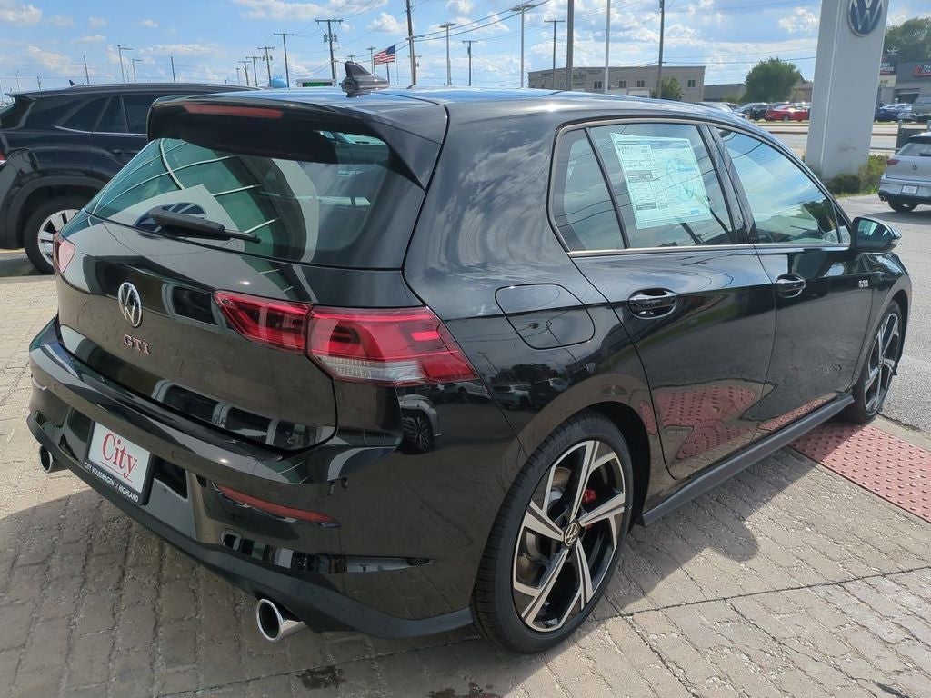 2025 Volkswagen Golf GTI 2.0T SE