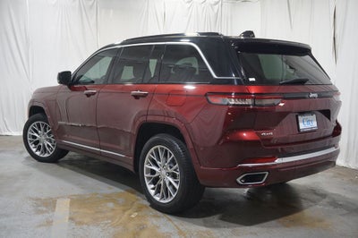 2025 Jeep Grand Cherokee Summit